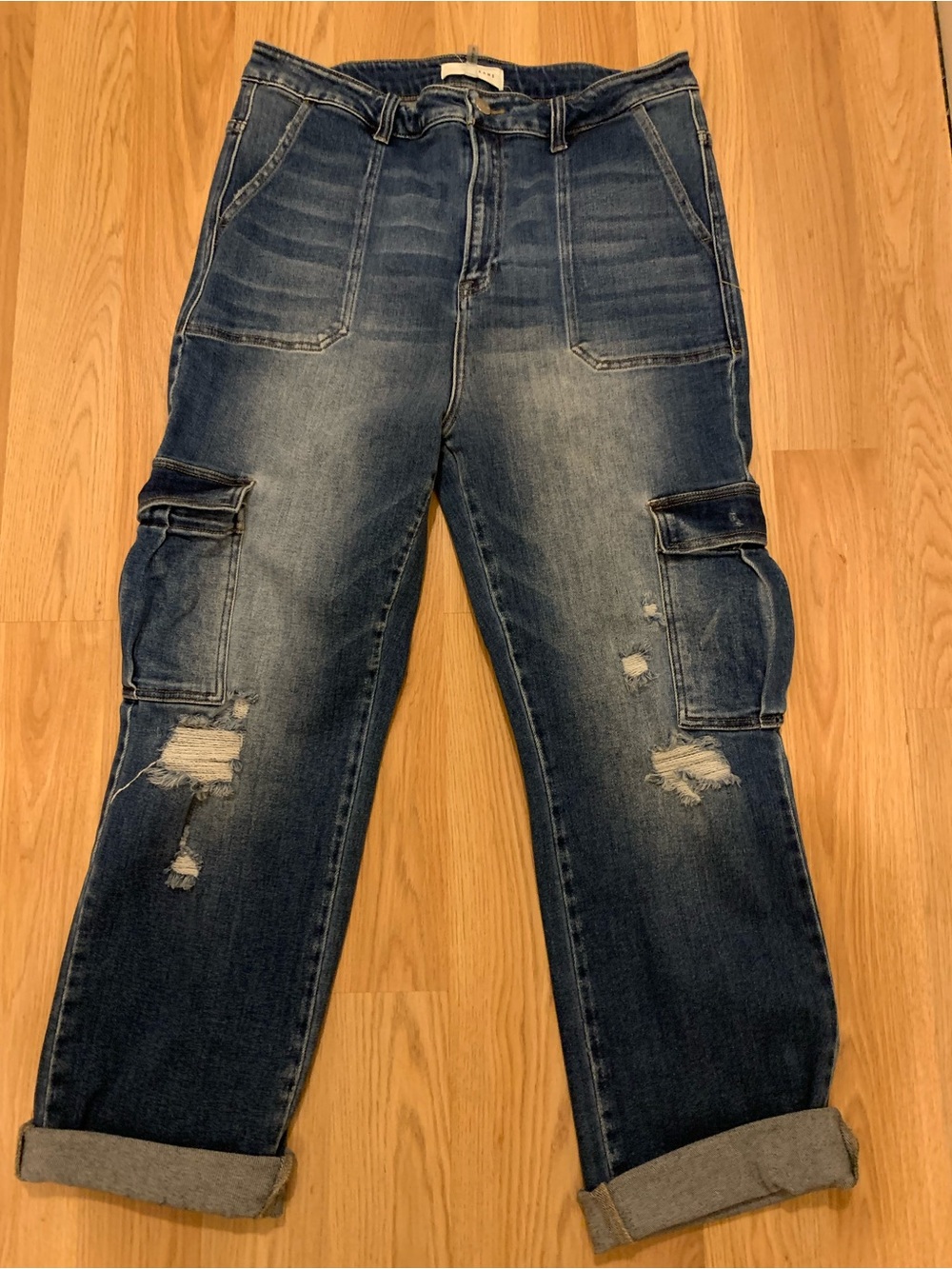 Risen Cargo Jeans, Same Quality as good as Judy Blue, Size 1XL MED Blue Denim